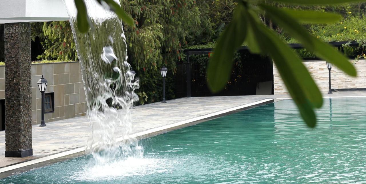 Amanvana Spa Resort, Coorg Kushalanagar Bagian luar foto